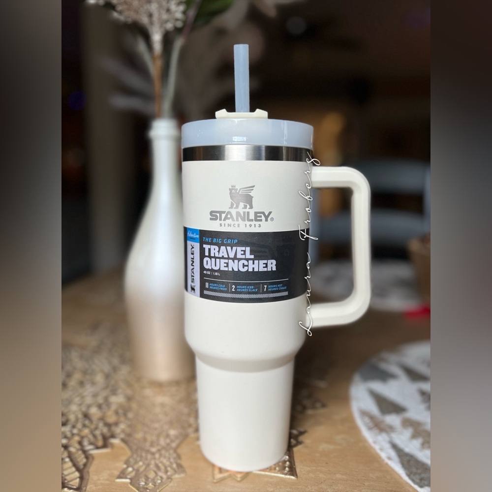 Stanley OG Cream Quencher Tumbler *DAMAGED* - SEE ALL PHOTOS